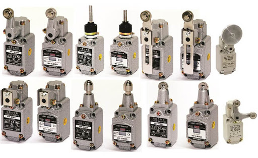 Công tắc hành trình